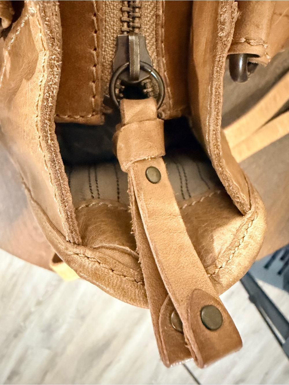 Frye Melissa Leather Satchel in Tan - Picture 9 of 10